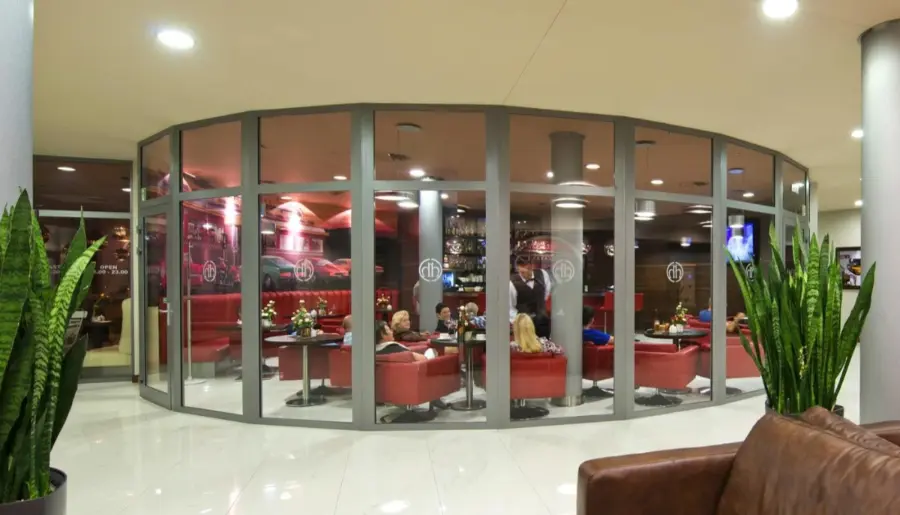 Вид на озеро